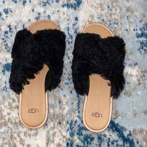 Ugg furry sandals